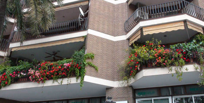 Balcones con flores