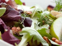 Ensalada de manzana con nueces
