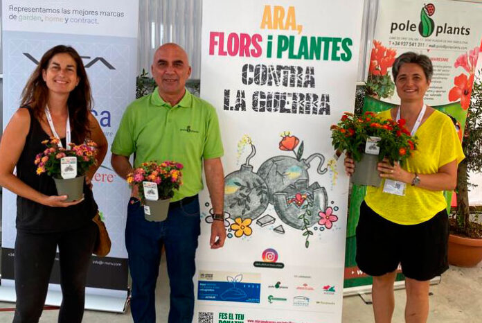 Flores y plantas contra la guerra