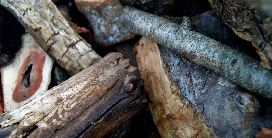 Madera para barbacoas