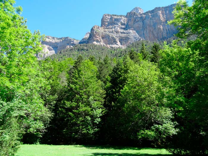 Parque Nacional de Ordesa y Monte Perdido hacia la Cola de Caballo