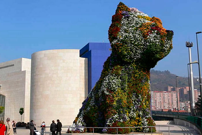 Puppy de Jeff Koons en el Museo Guggenheim de Bilbao