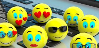Dedicatorias con emojis al regalar flores