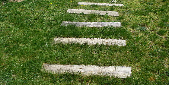 Traviesas de tren para jardinería